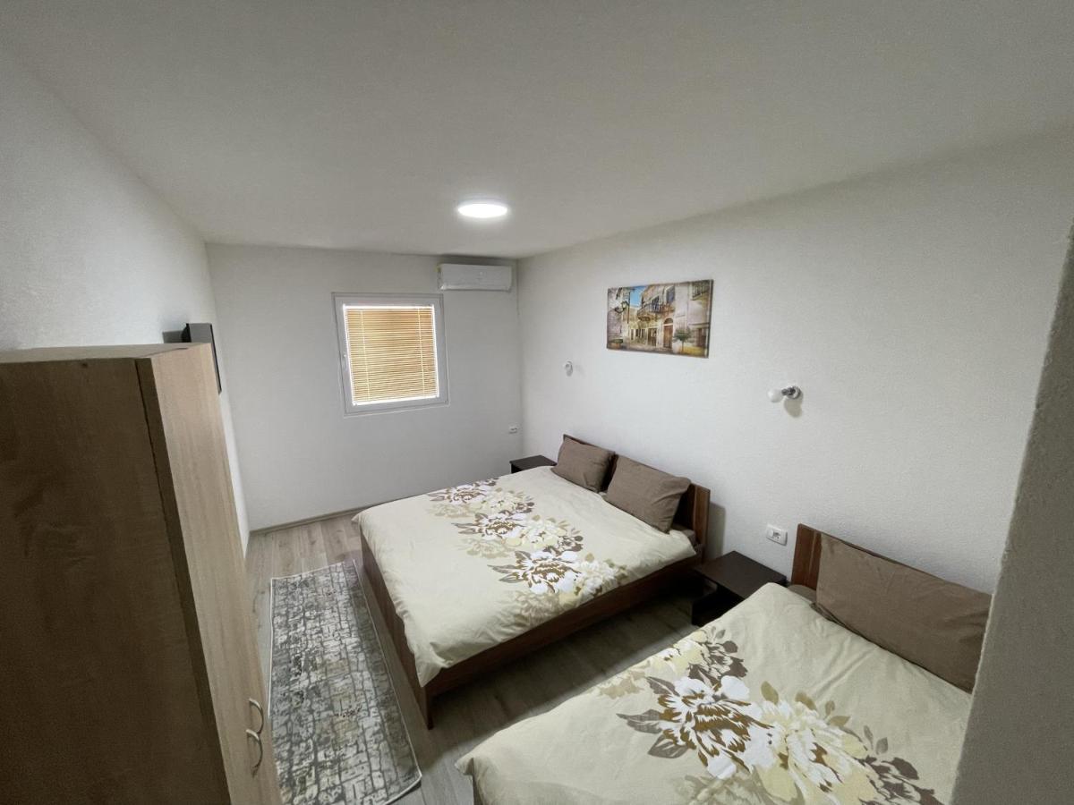 Vila 5 Hotel Prilep Exterior foto