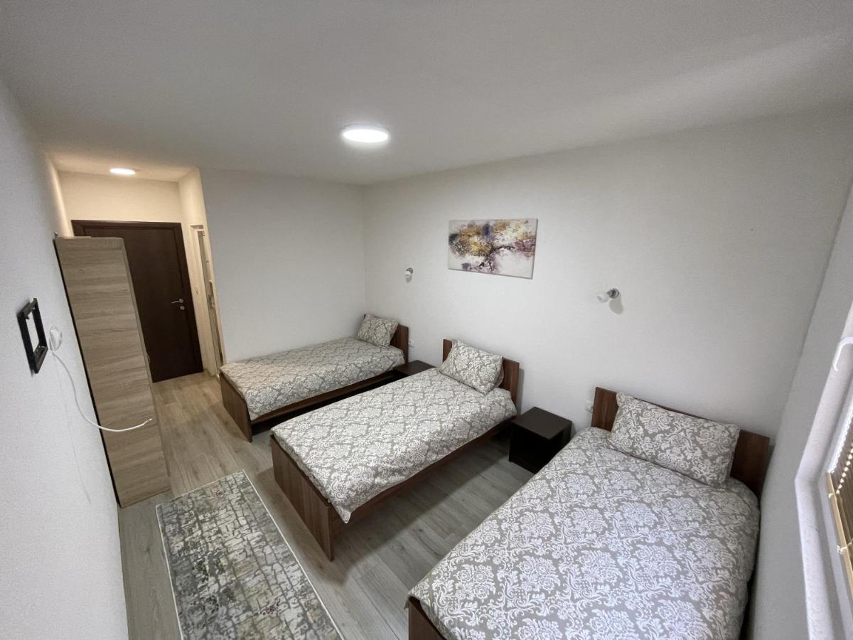 Vila 5 Hotel Prilep Exterior foto